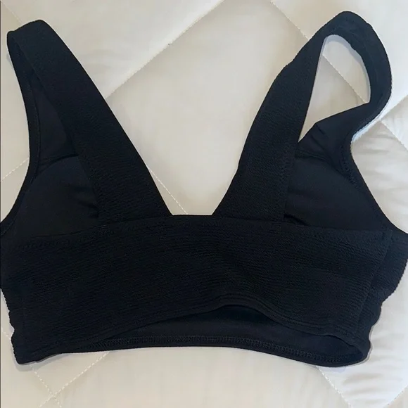 Black textured swim top - Picture 6 of 6